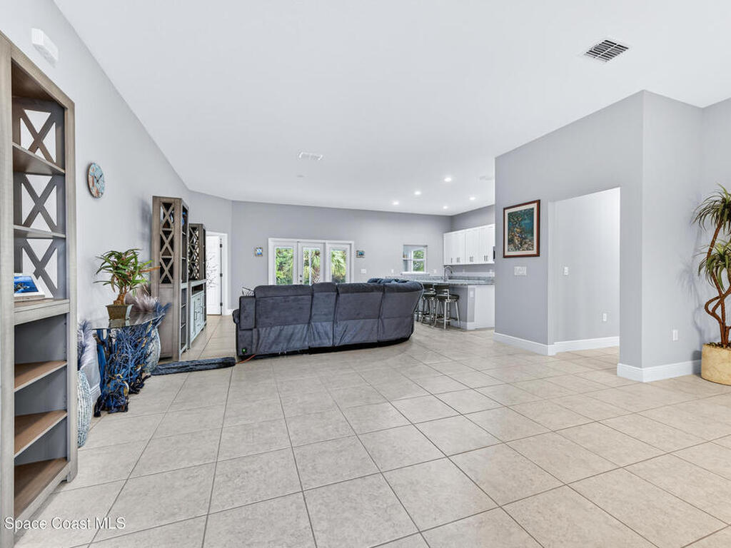 1285 Grandeur Street, Palm Bay, FL 32909