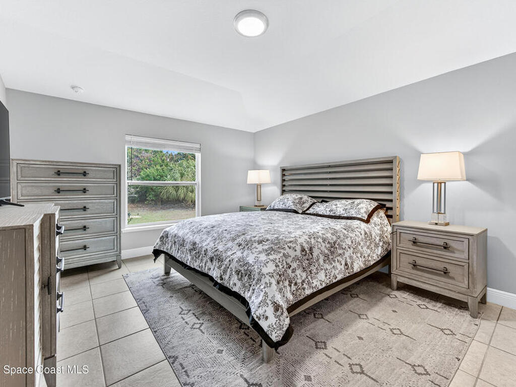 1285 Grandeur Street, Palm Bay, FL 32909