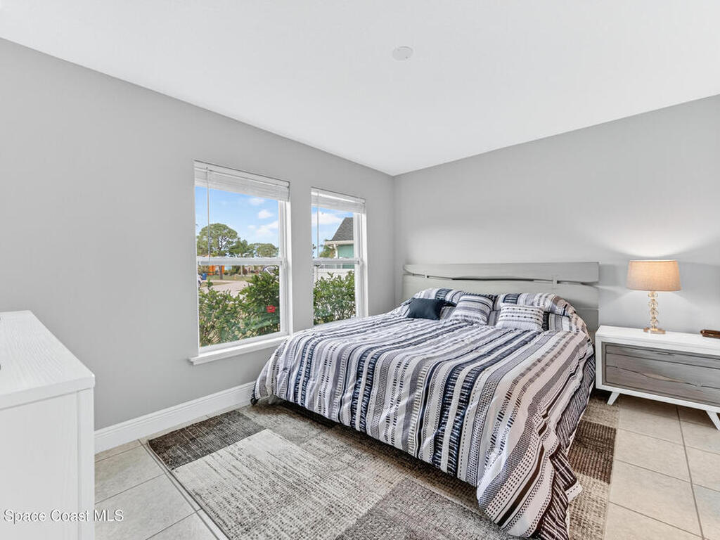 1285 Grandeur Street, Palm Bay, FL 32909