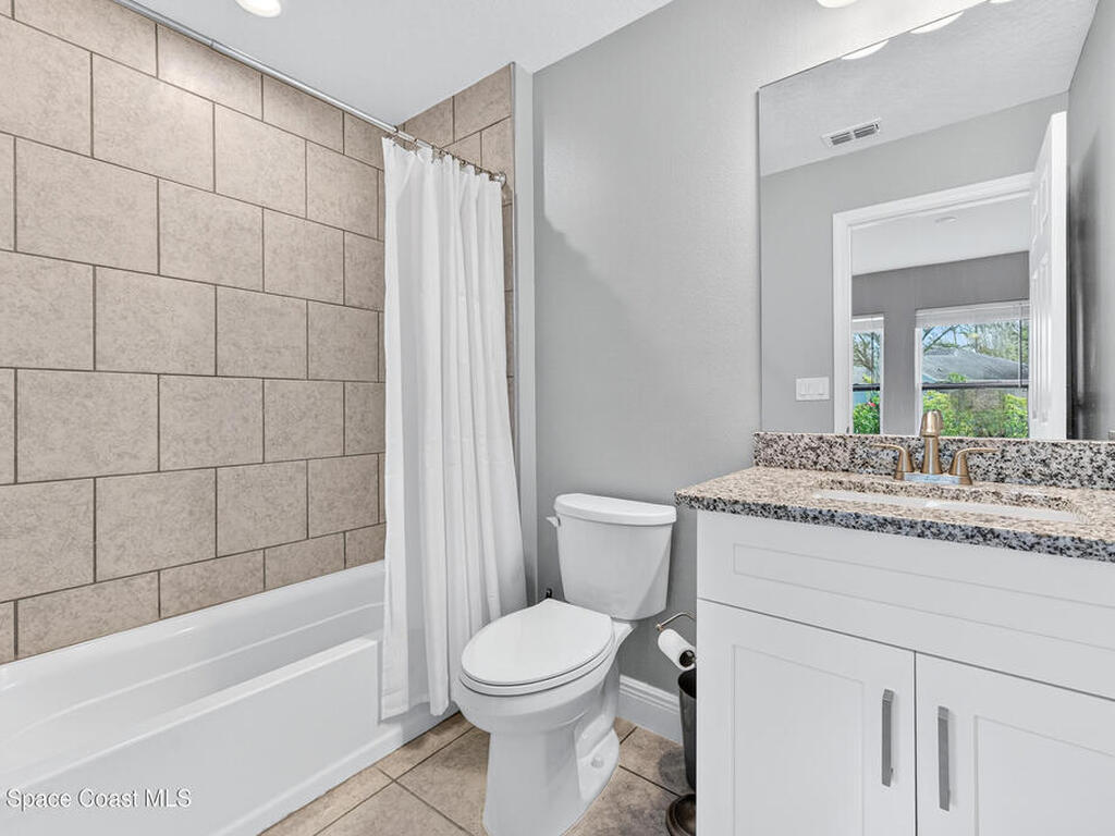 1285 Grandeur Street, Palm Bay, FL 32909