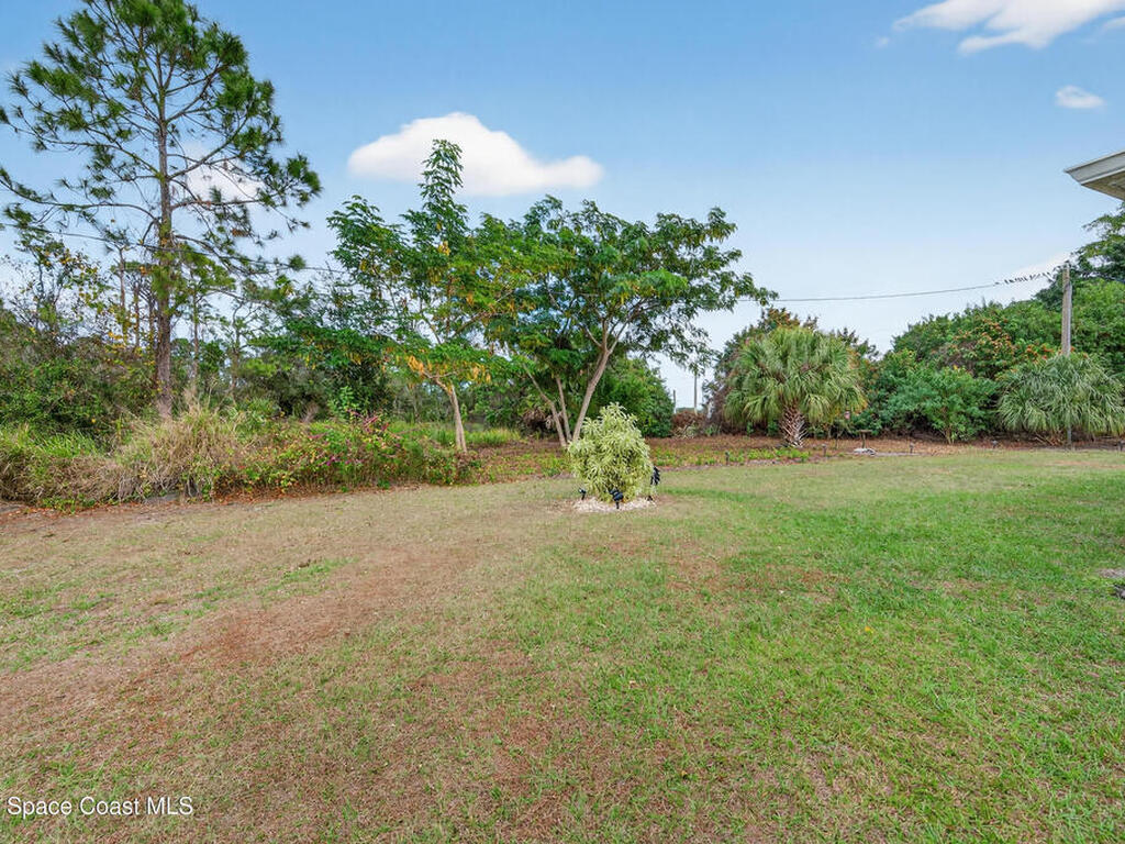 1285 Grandeur Street, Palm Bay, FL 32909