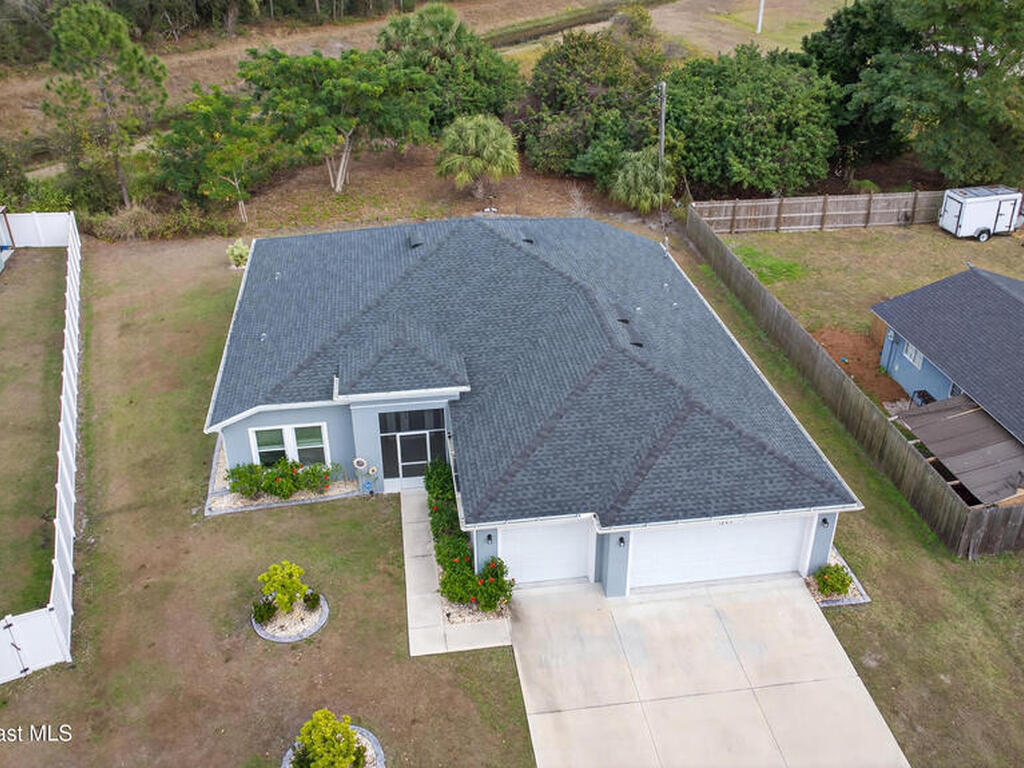 1285 Grandeur Street, Palm Bay, FL 32909