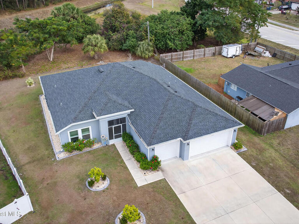 1285 Grandeur Street, Palm Bay, FL 32909