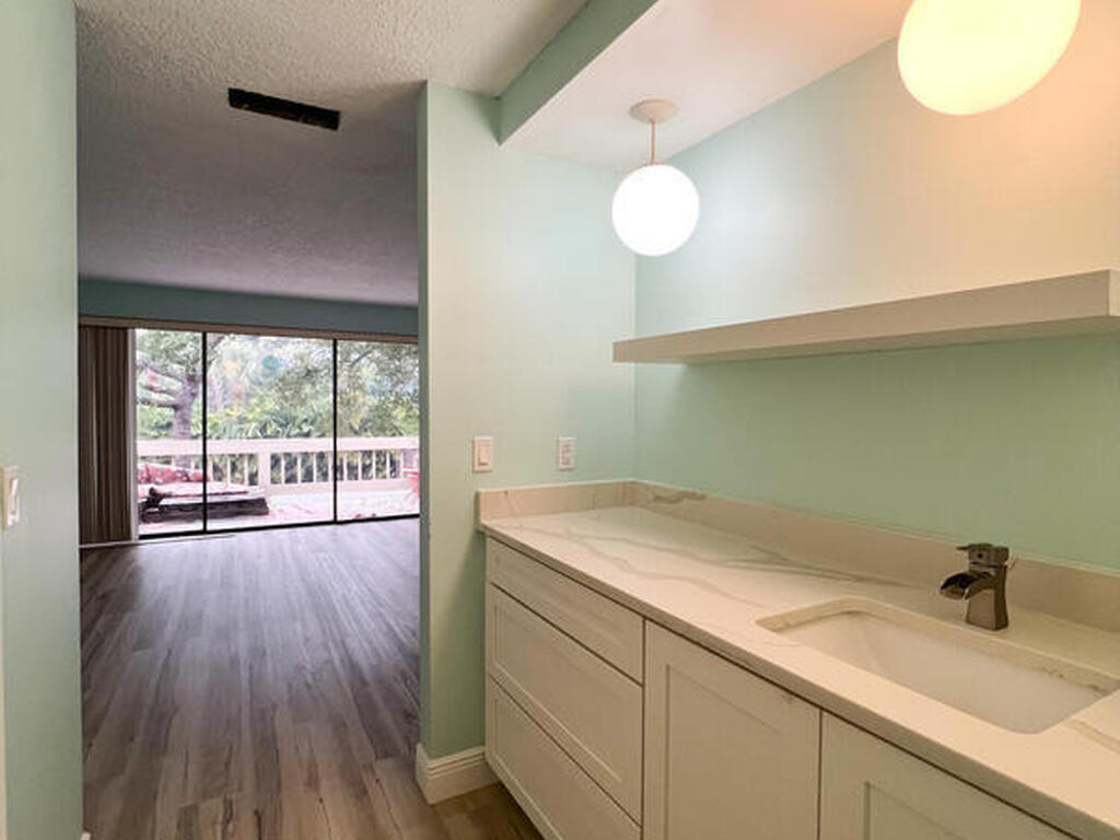 158 Augusta Way, Suntree, FL 32940