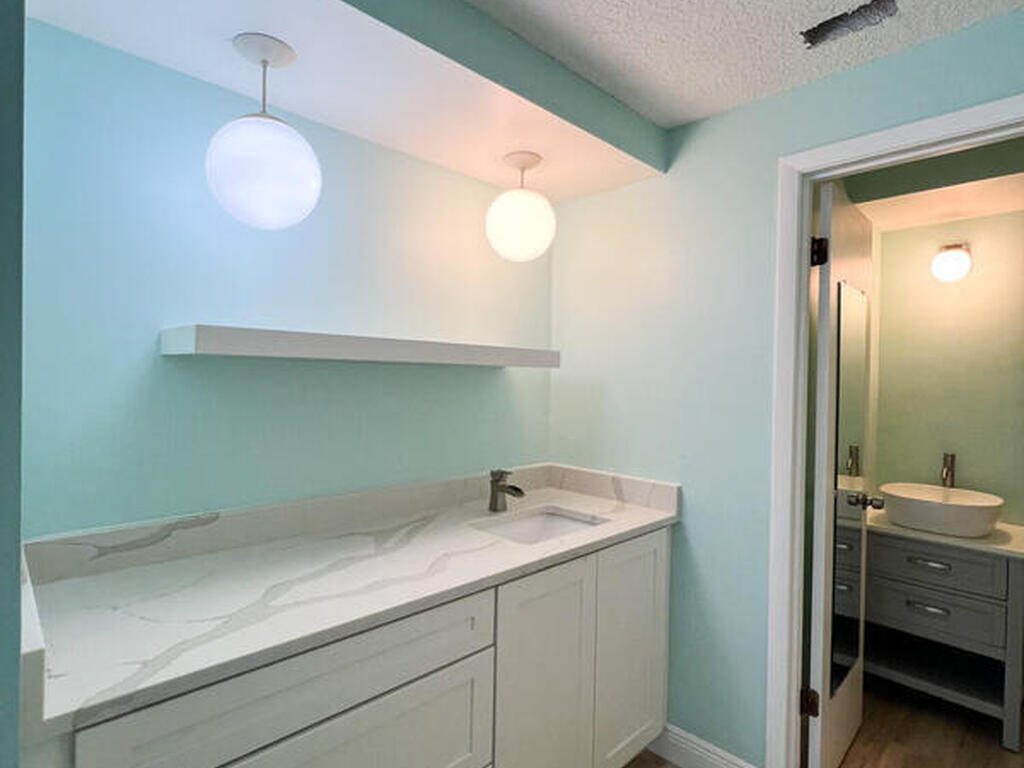 158 Augusta Way, Suntree, FL 32940