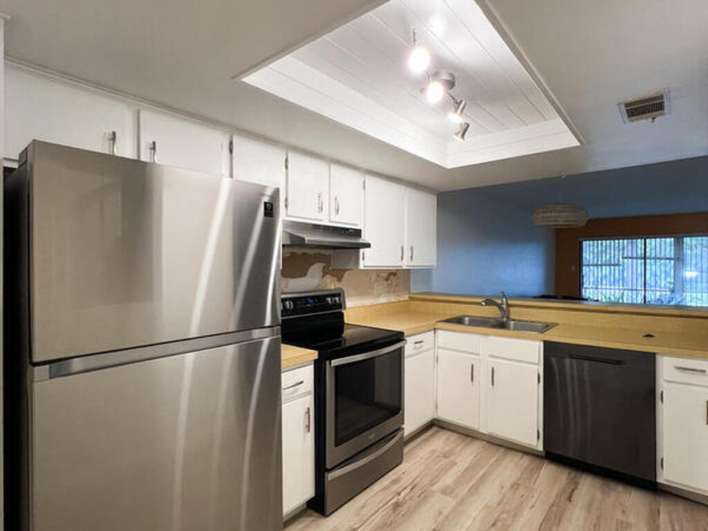 158 Augusta Way, Suntree, FL 32940