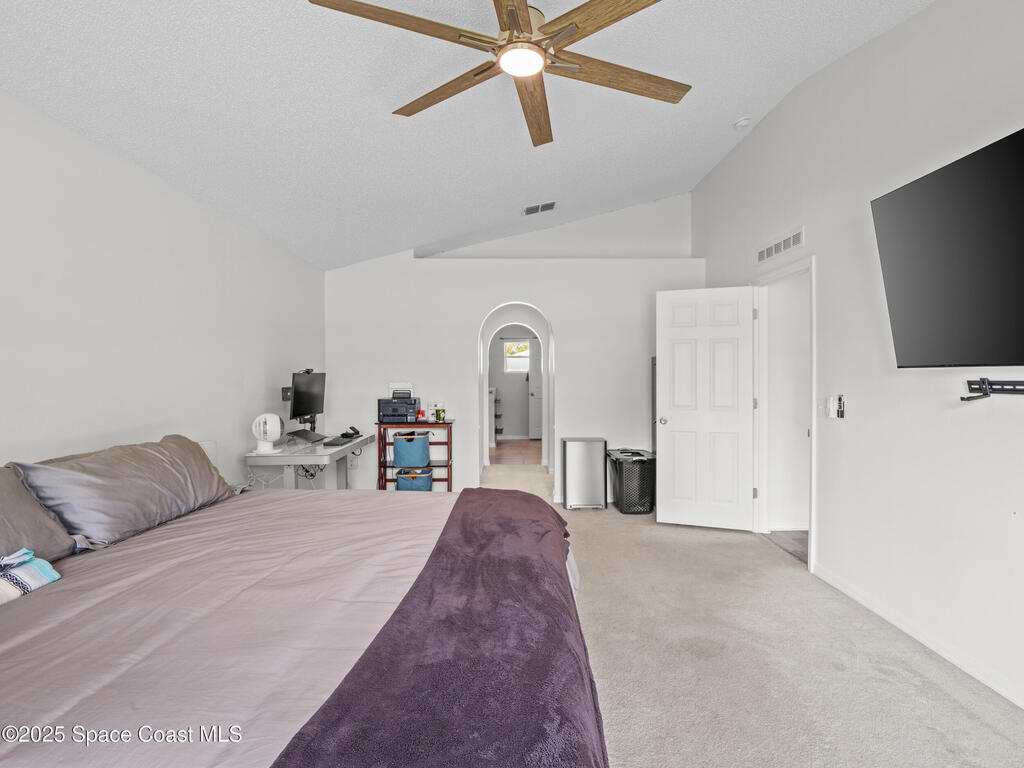 940 Jupiter Boulevard, Palm Bay, FL 32907