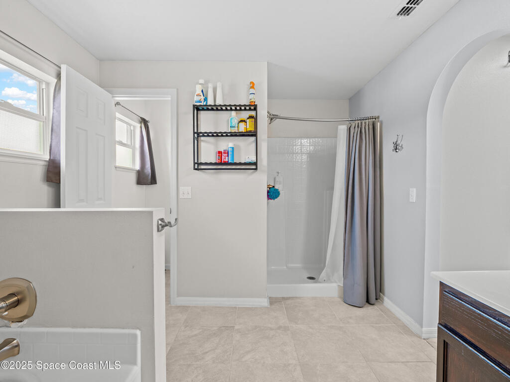 940 Jupiter Boulevard, Palm Bay, FL 32907