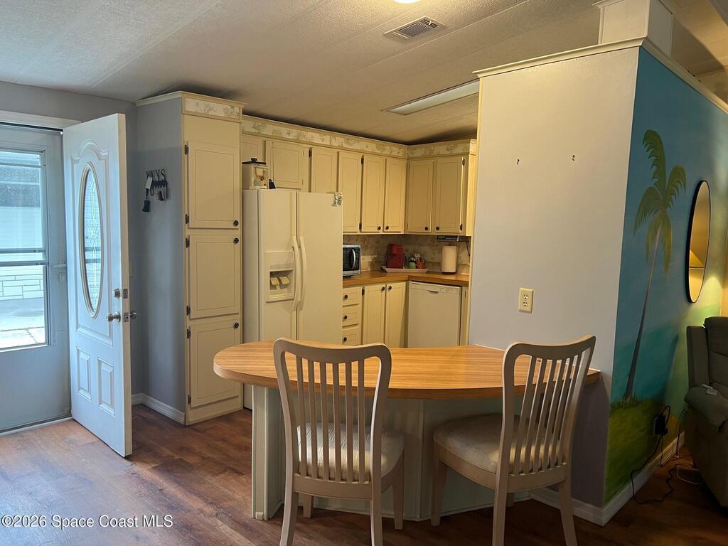 1076 Royal Palm Drive, Barefoot Bay, FL 32976