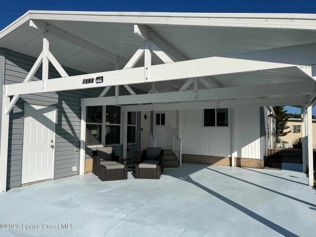 1076 Royal Palm Drive, Barefoot Bay, FL 32976