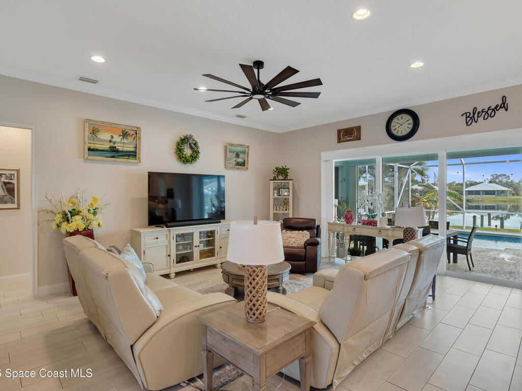 715 Yearling Trail, Sebastian, FL 32958