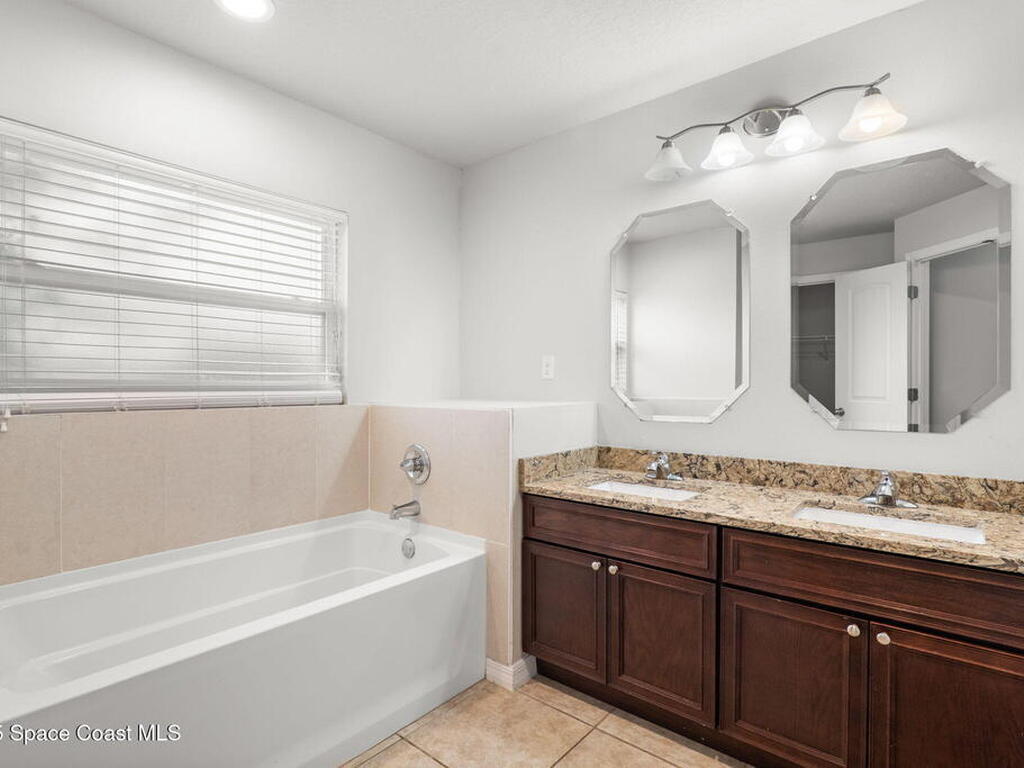 481 Almansa Street, Palm Bay, FL 32907