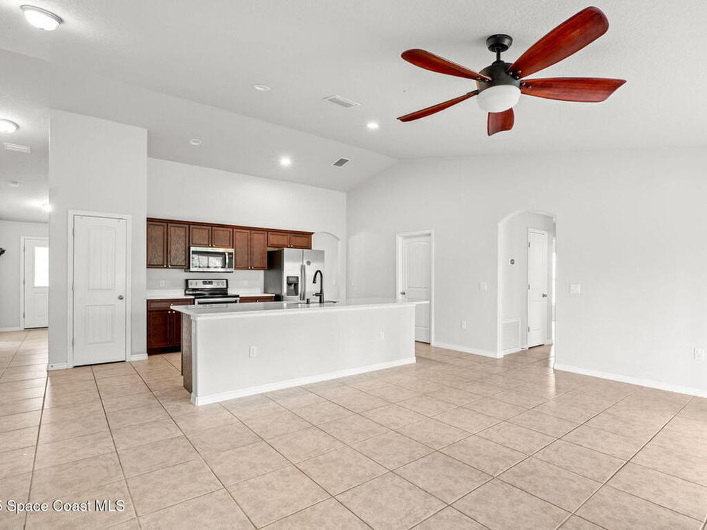 481 Almansa Street, Palm Bay, FL 32907