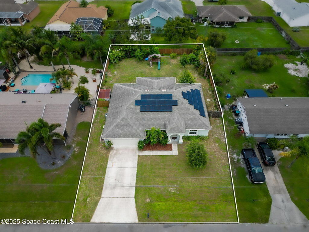 481 Almansa Street, Palm Bay, FL 32907