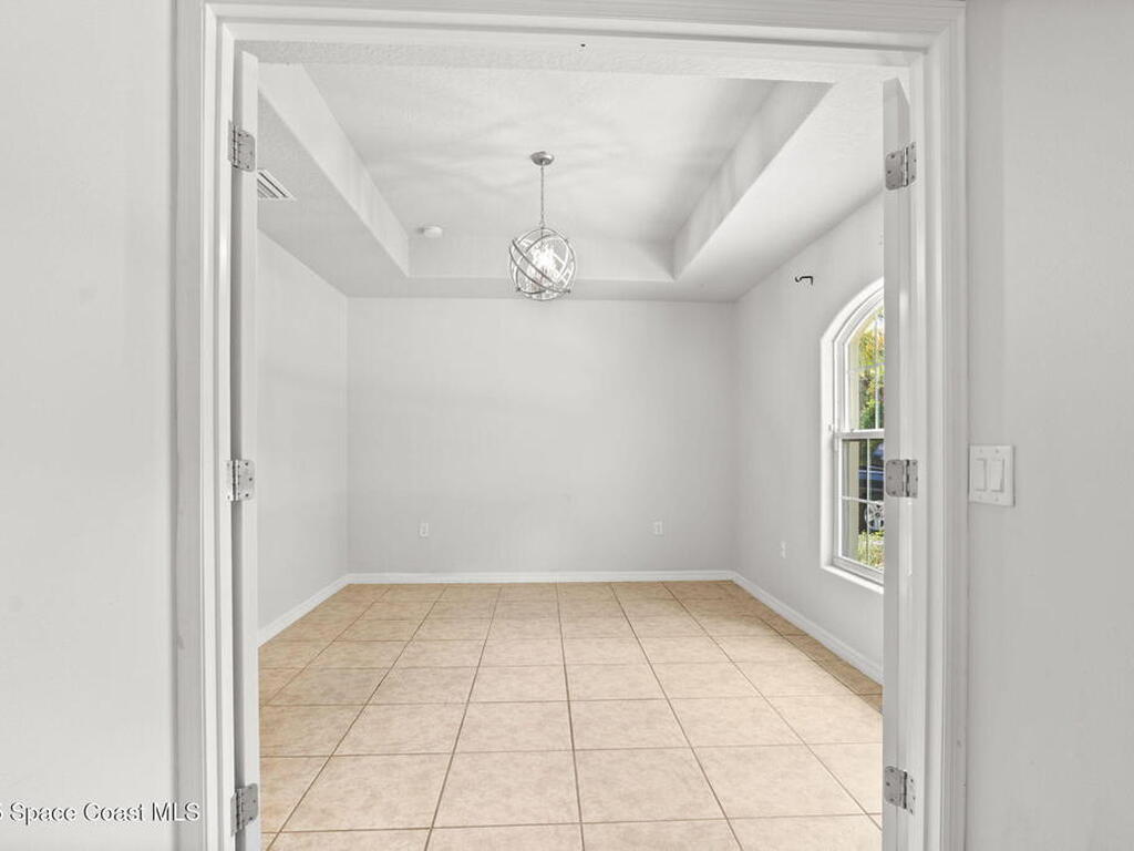 481 Almansa Street, Palm Bay, FL 32907