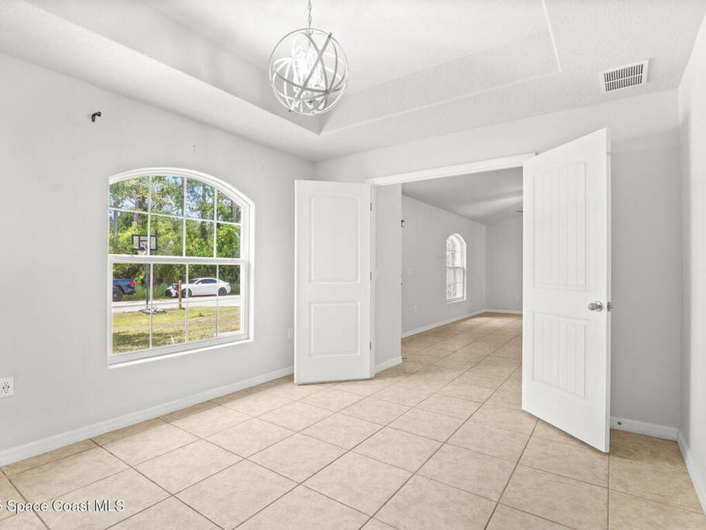 481 Almansa Street, Palm Bay, FL 32907