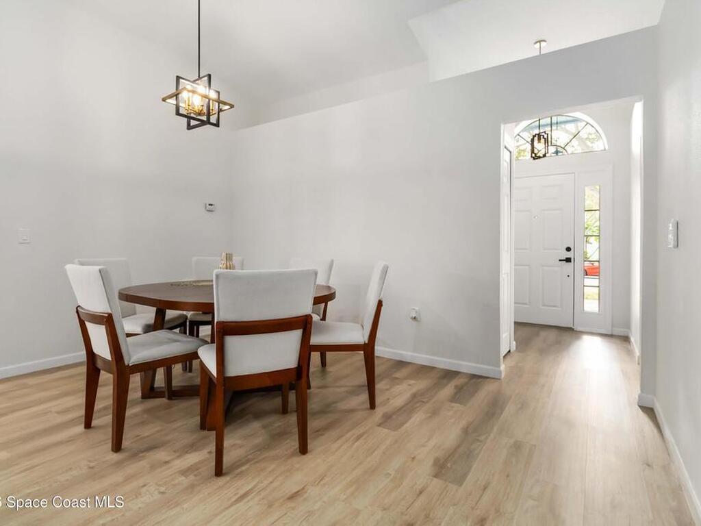 2161 Brookshire Circle, Melbourne, FL 32904