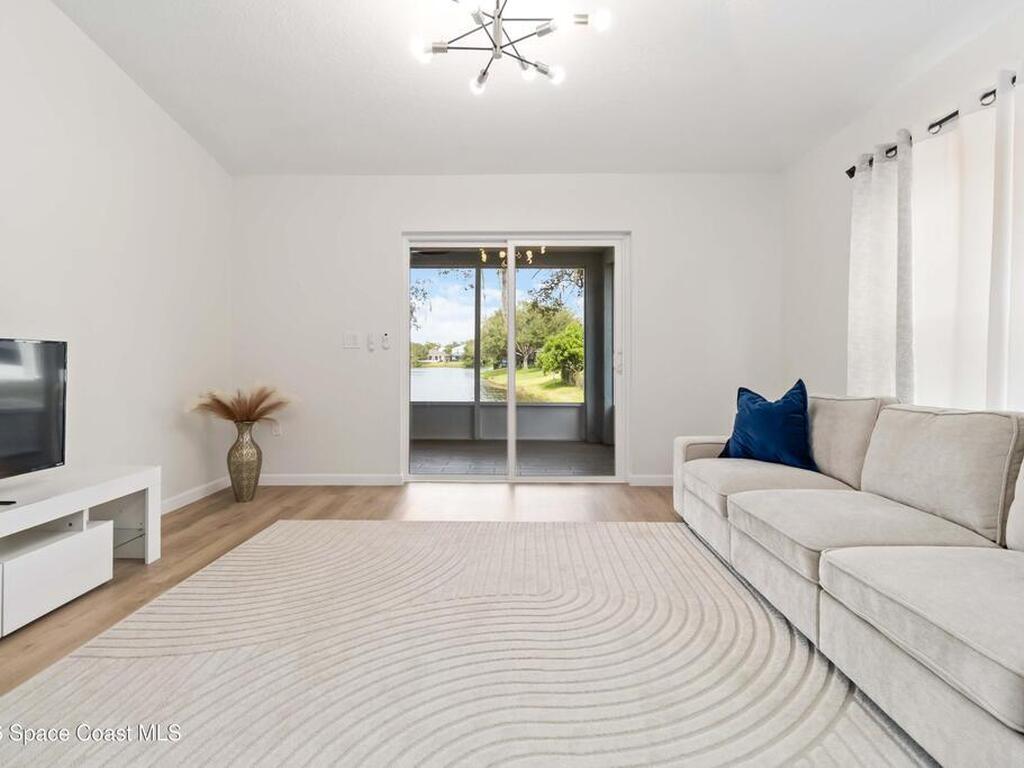 2161 Brookshire Circle, Melbourne, FL 32904