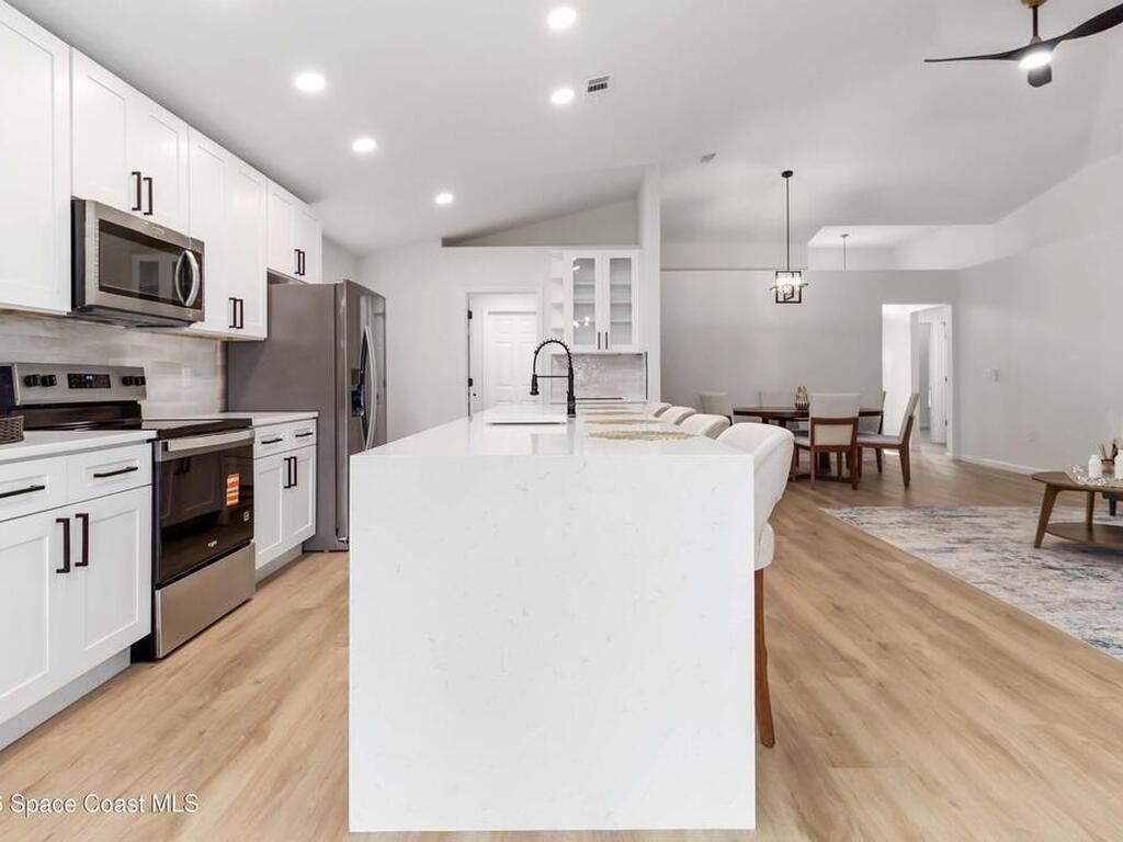 2161 Brookshire Circle, Melbourne, FL 32904