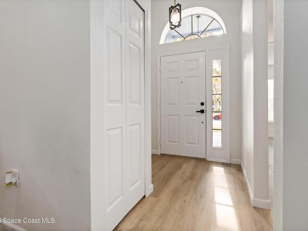 2161 Brookshire Circle, Melbourne, FL 32904