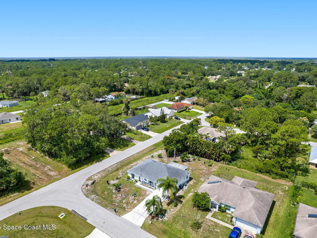 398 Taunton Road, Palm Bay, FL 32908