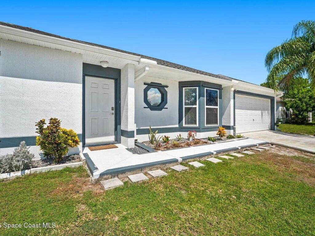398 Taunton Road, Palm Bay, FL 32908
