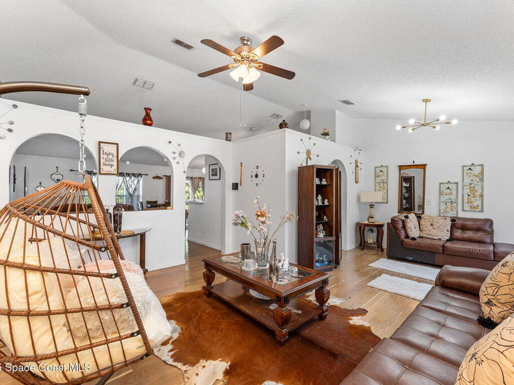 398 Taunton Road, Palm Bay, FL 32908