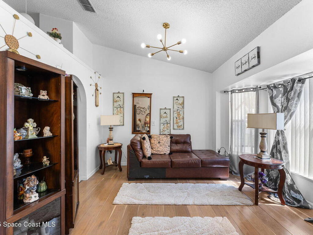 398 Taunton Road, Palm Bay, FL 32908