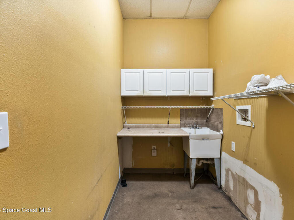 6710 N Atlantic Avenue, Cape Canaveral, FL 32920