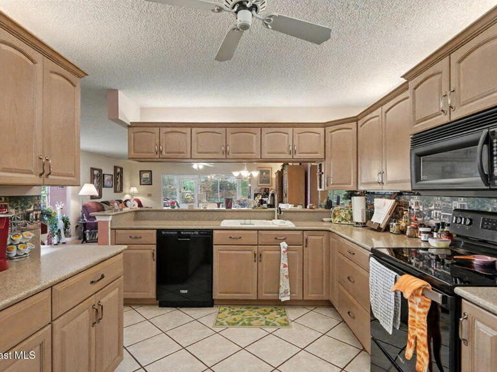 3681 Sawgrass Drive, Titusville, FL 32780