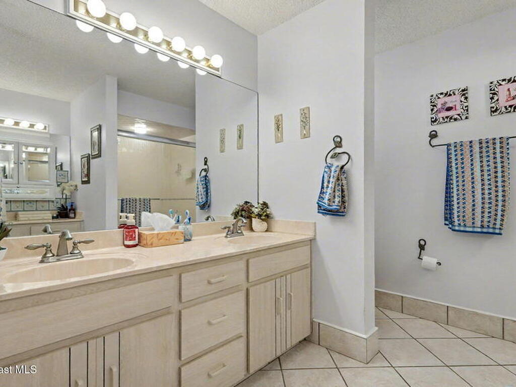 3681 Sawgrass Drive, Titusville, FL 32780