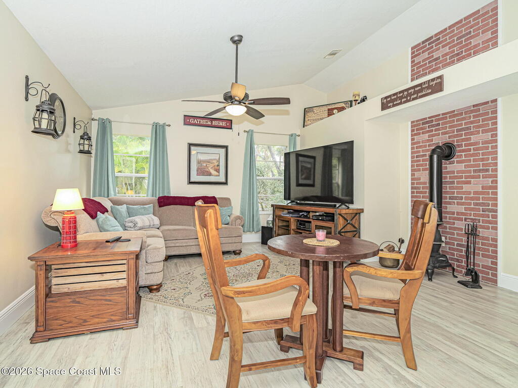 9673 Fleming Grant Road, Sebastian, FL 32976