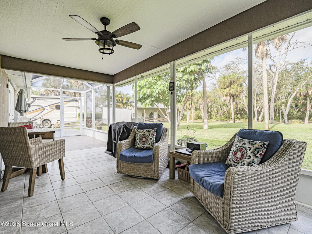 9673 Fleming Grant Road, Sebastian, FL 32976