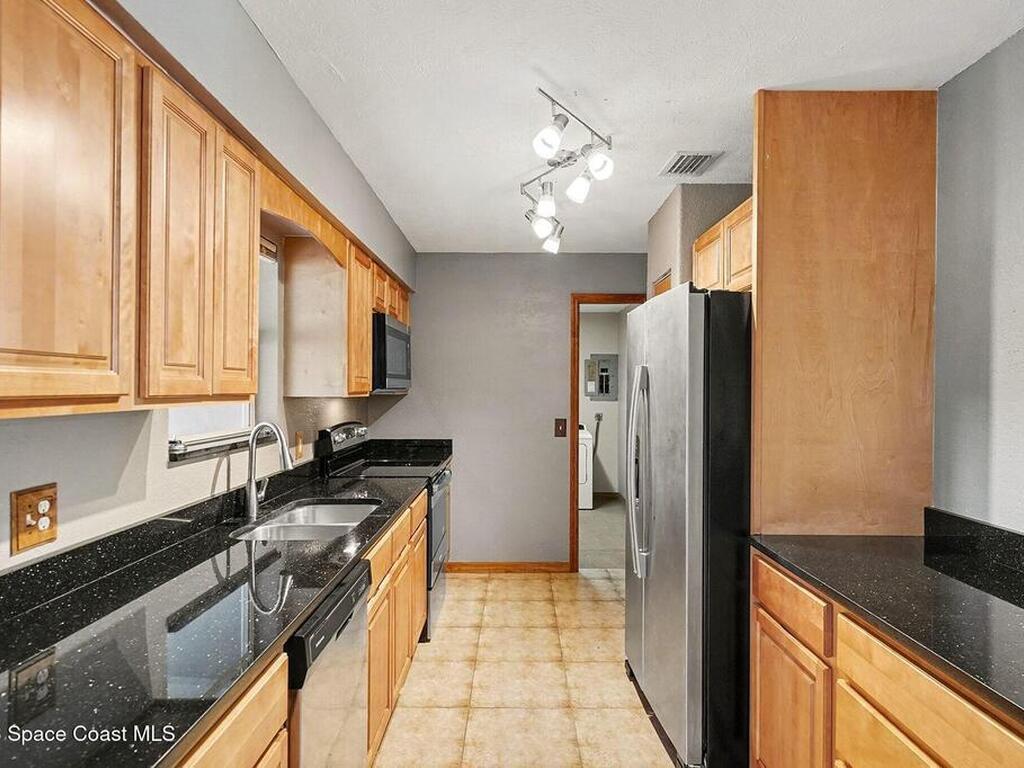 4905 Bridge Road, Cocoa, FL 32927