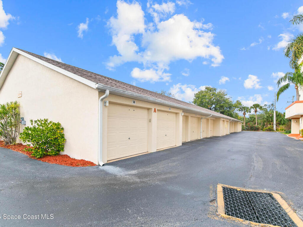 1410 Huntington Lane, Rockledge, FL 32955