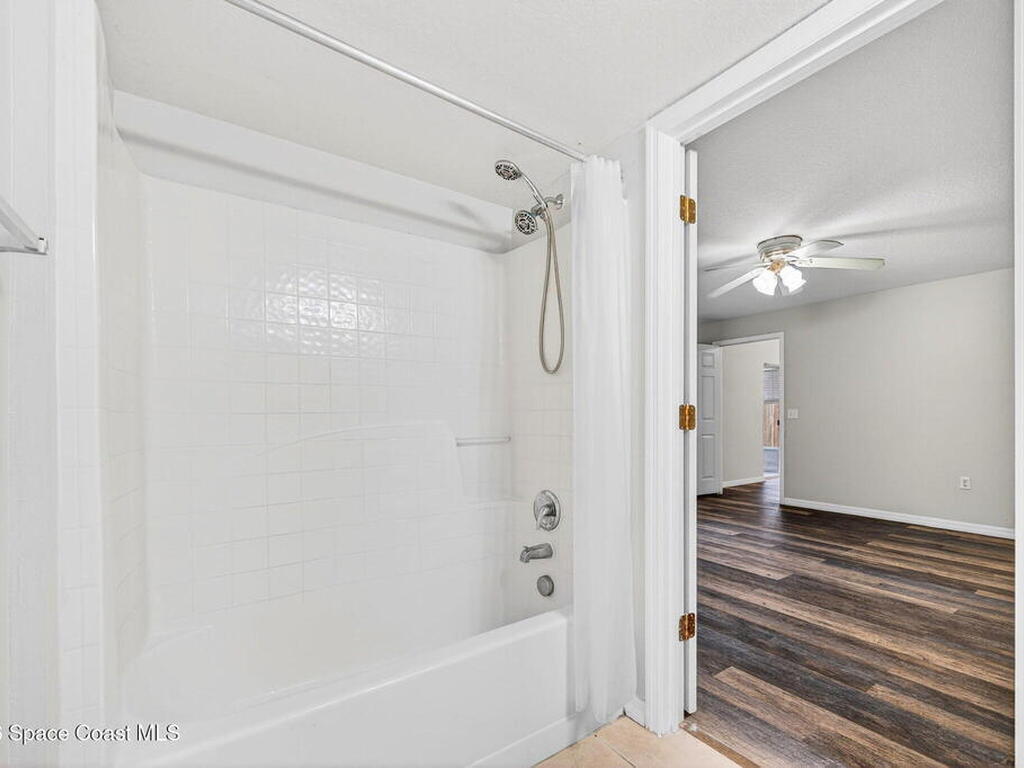 4770 Elena Way, Melbourne, FL 32934