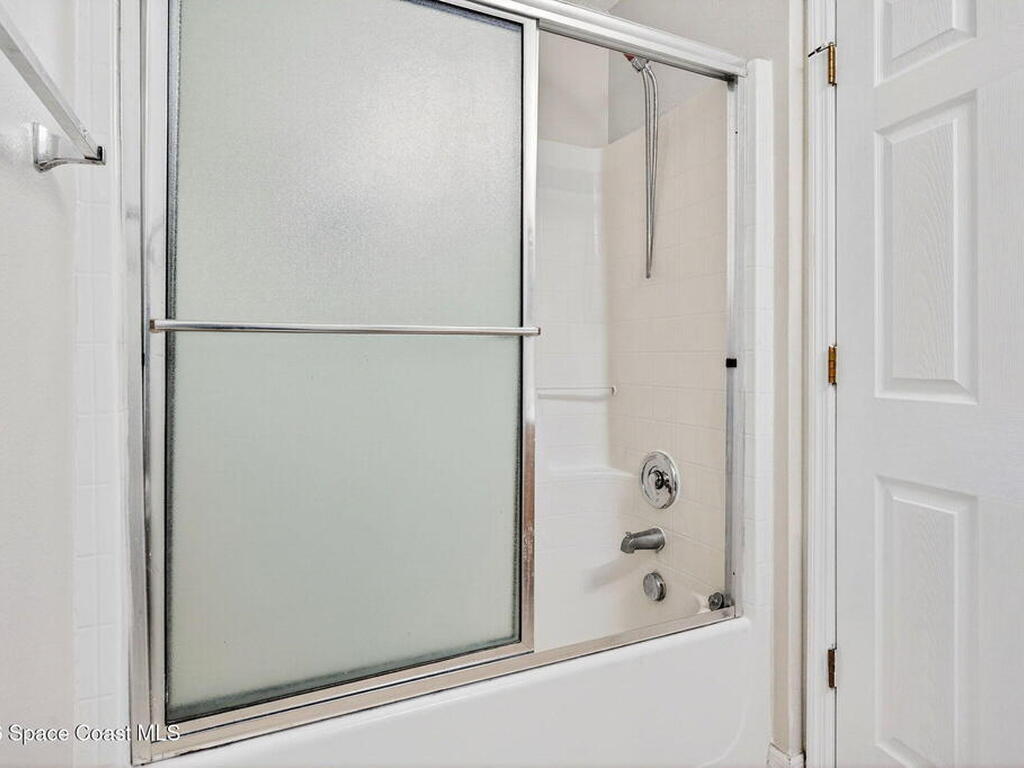 4770 Elena Way, Melbourne, FL 32934