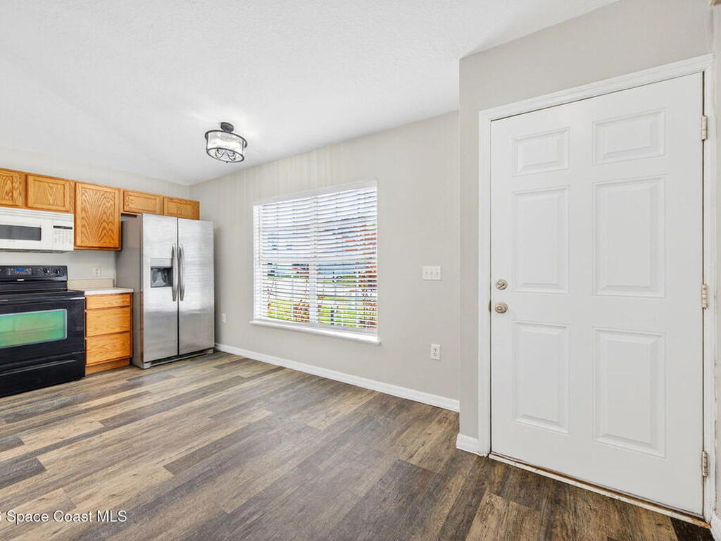 4770 Elena Way, Melbourne, FL 32934