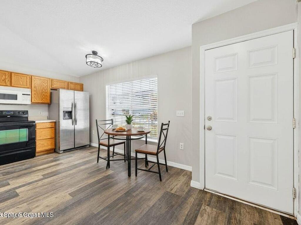 4770 Elena Way, Melbourne, FL 32934