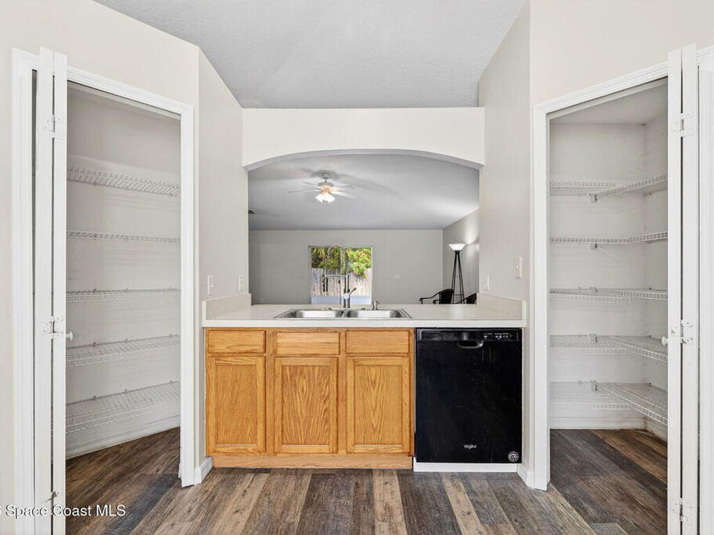 4770 Elena Way, Melbourne, FL 32934