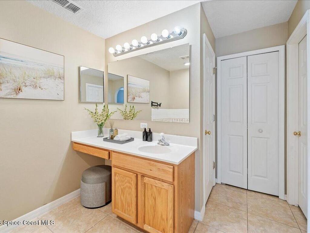 2338 Maeve Circle, West Melbourne, FL 32904