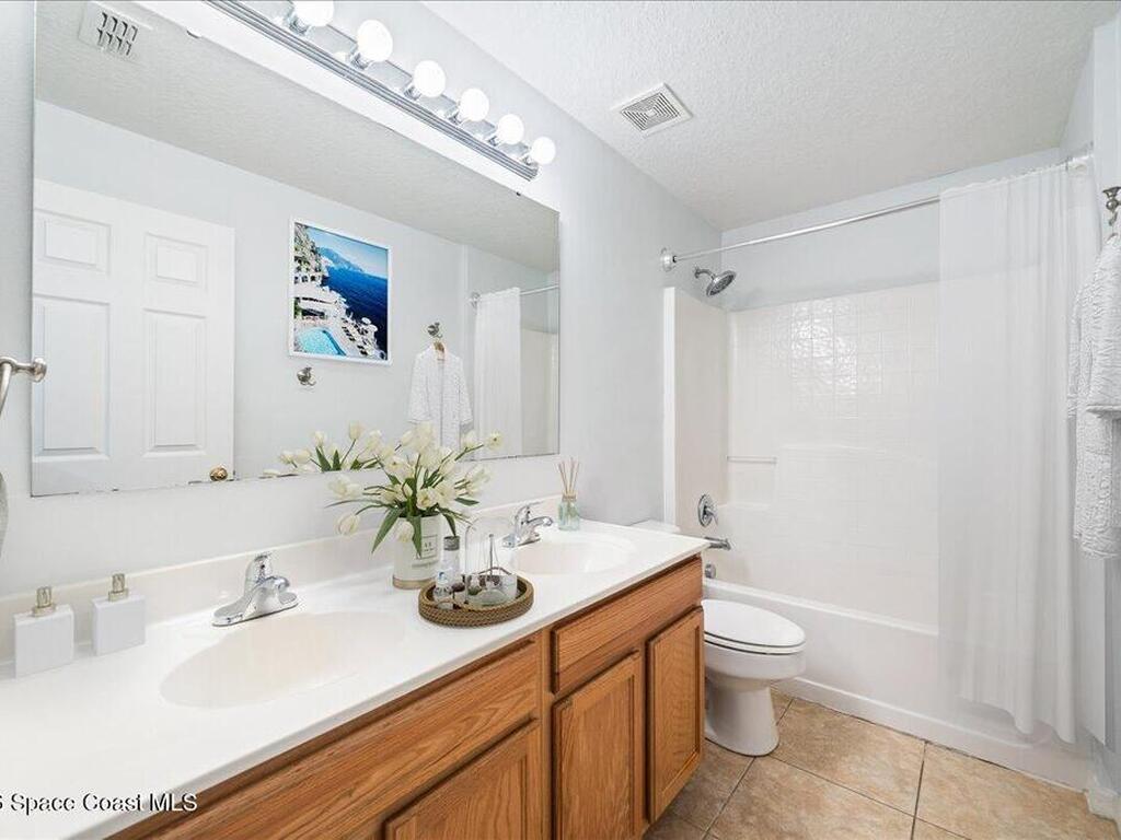 2338 Maeve Circle, West Melbourne, FL 32904