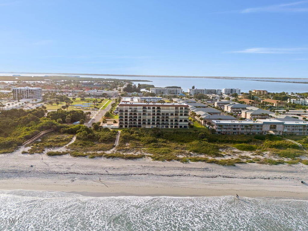 3060 N Atlantic Avenue, Cocoa Beach, FL 32931