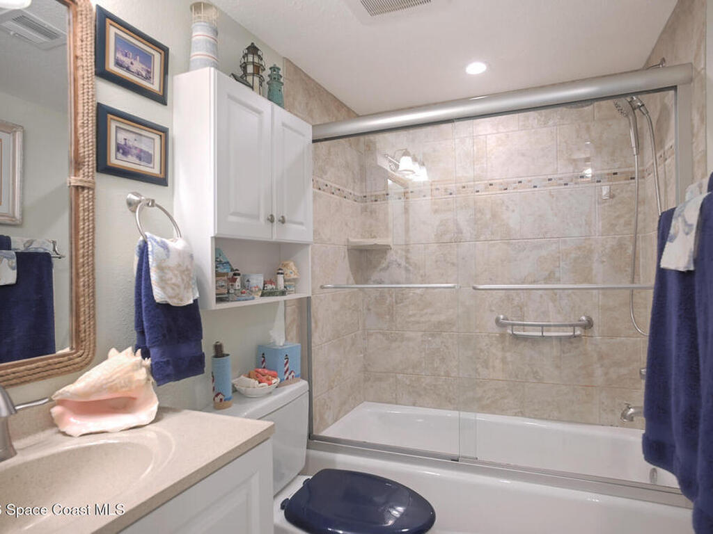 850 N Atlantic Avenue, Cocoa Beach, FL 32931