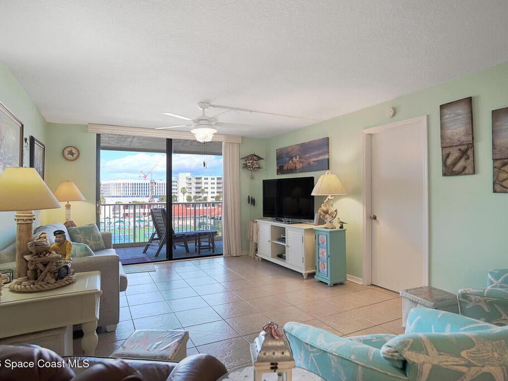 850 N Atlantic Avenue, Cocoa Beach, FL 32931