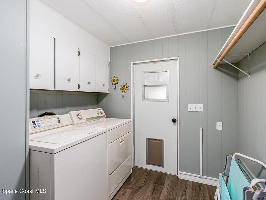 914 Hyacinth Circle, Barefoot Bay, FL 32976