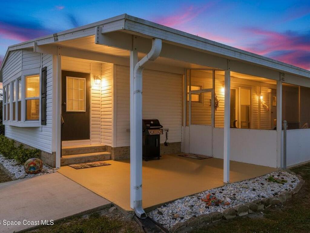 914 Hyacinth Circle, Barefoot Bay, FL 32976