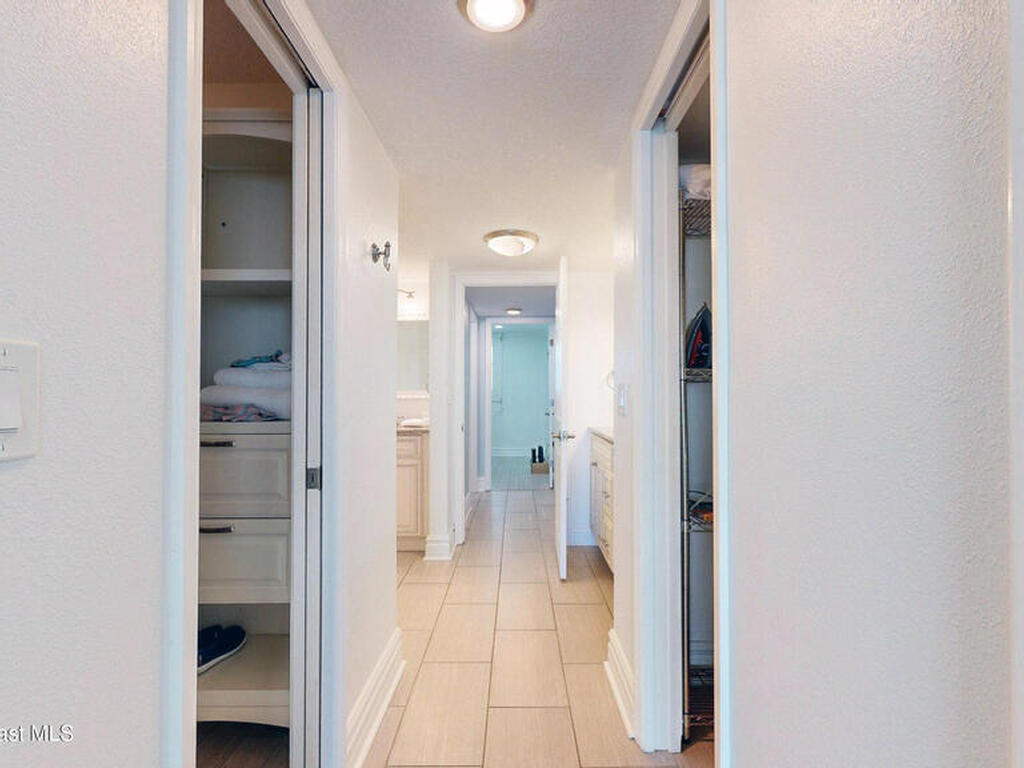 2815 S Atlantic Avenue, Cocoa Beach, FL 32931