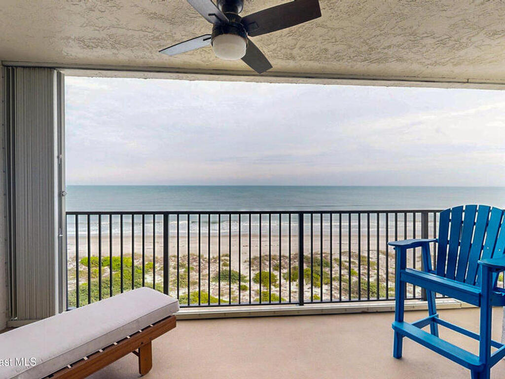 2815 S Atlantic Avenue, Cocoa Beach, FL 32931