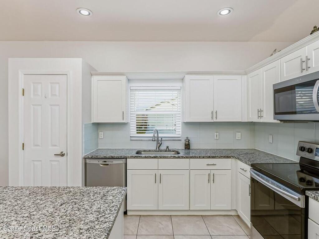 1069 S Fork Circle, Melbourne, FL 32901